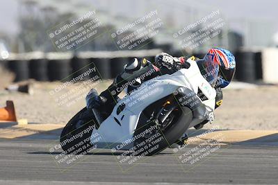 media/Oct-30-2025-Racers Edge (Thu) [[dabbdaf680]]/2-A Group/Session 2 (Turn 16)/